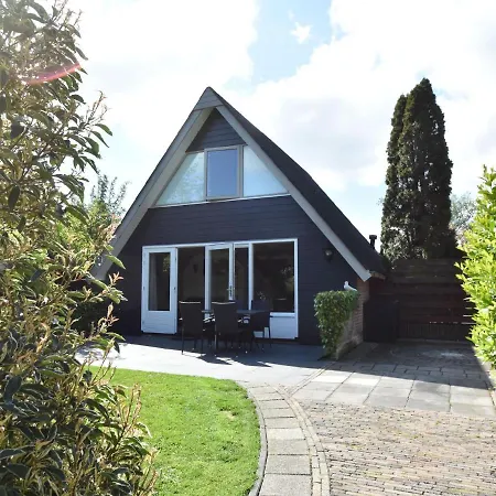Balmy In With Fenced Garden Holiday home